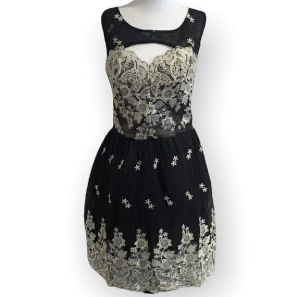 Rinascimento Black mini gown Dress Size Large